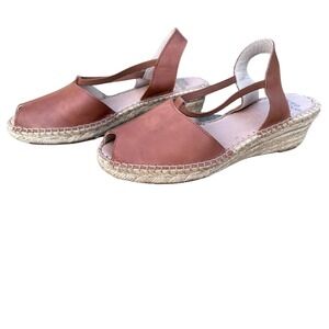 Andre‎ Assous Womens Dainty Brown Espadrilles Shoes Size 39/8.5